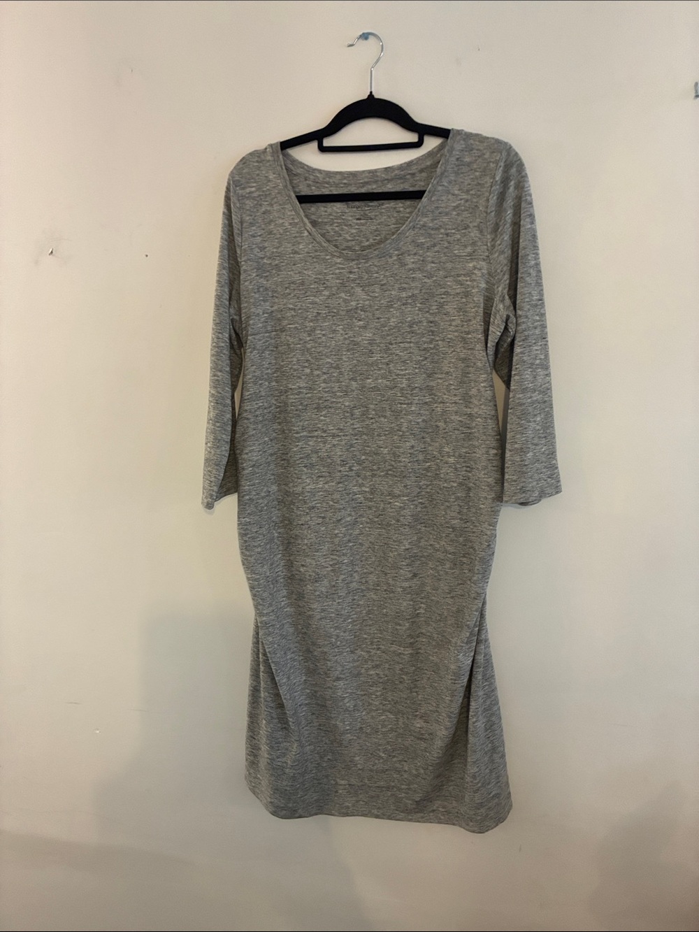 Liz Lange Heather Gray Scoop Neck Midi Dress